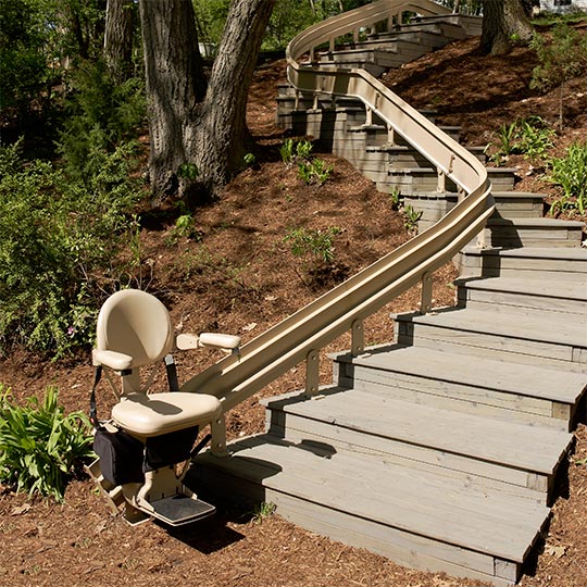 Oakland Lift Chairs curved stairlift